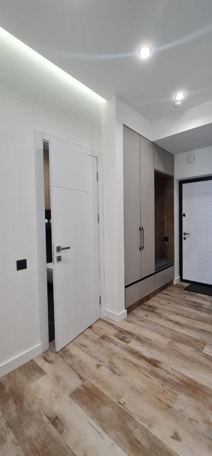 Oasis-Rent Apartment คีชีเนา ภายนอก รูปภาพ