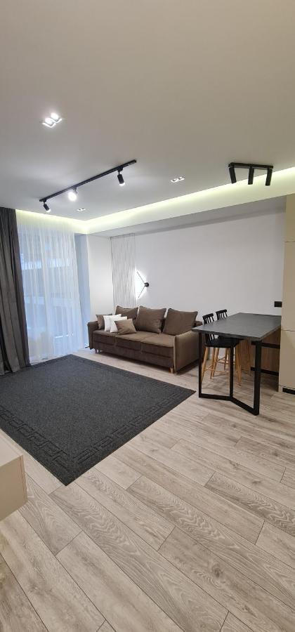 Oasis-Rent Apartment คีชีเนา ภายนอก รูปภาพ