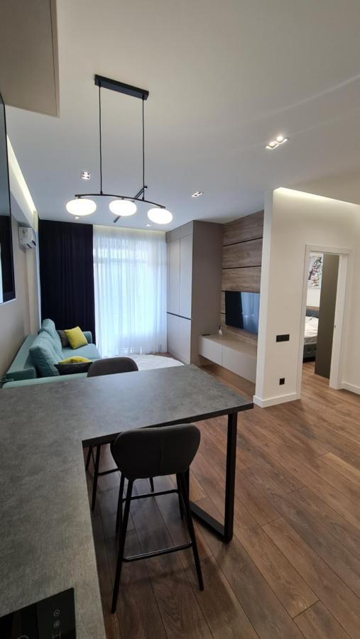 Oasis-Rent Apartment คีชีเนา ภายนอก รูปภาพ