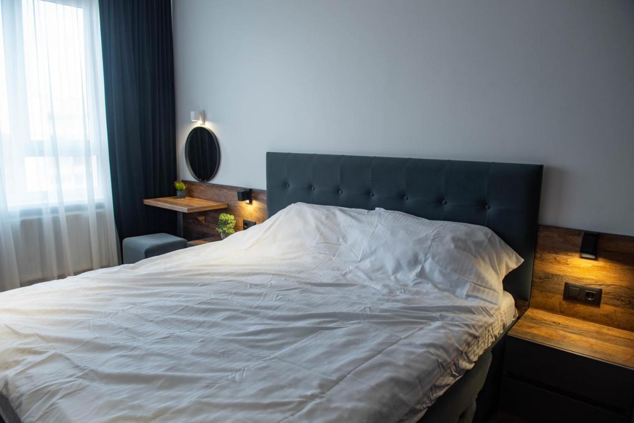 Oasis-Rent Apartment คีชีเนา ภายนอก รูปภาพ