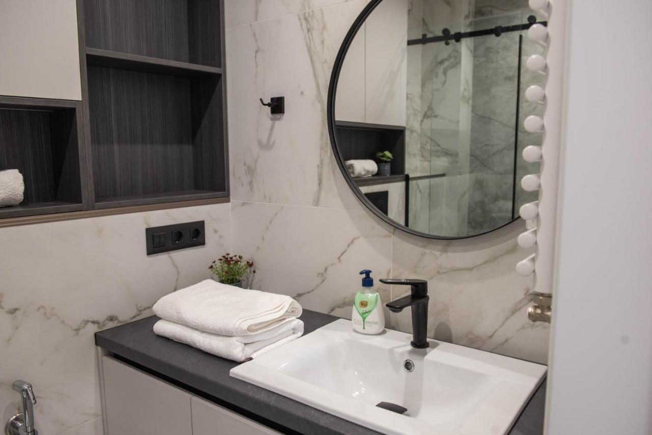 Oasis-Rent Apartment คีชีเนา ภายนอก รูปภาพ